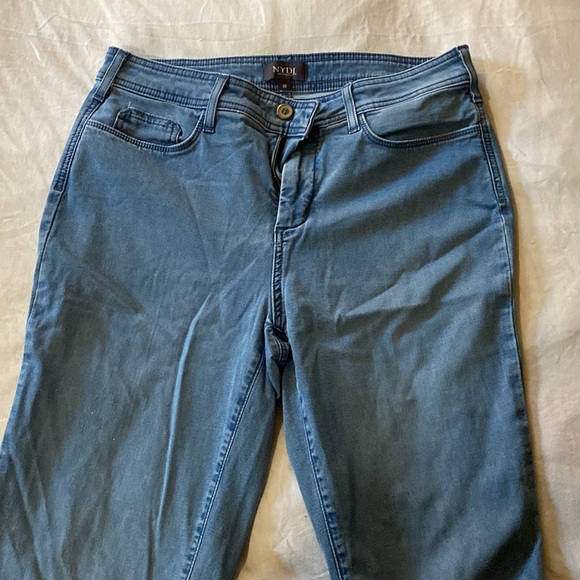NYDJ size 10 jeans - Picture 2 of 5
